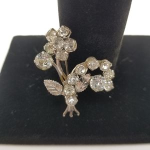 Clear rhinestones flowers silver tone brooch